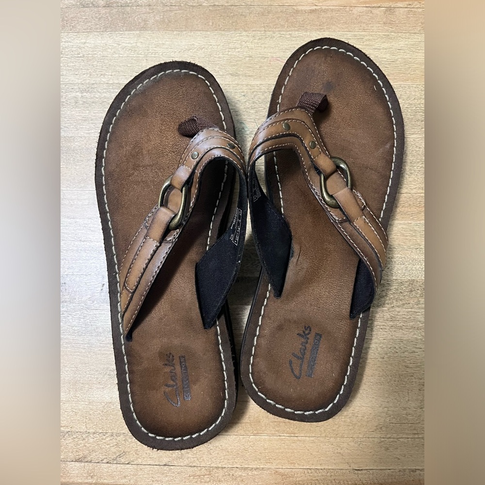 Clark’s flip flops